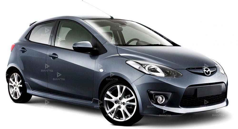 Замена ролика ремня генератора Mazda 2